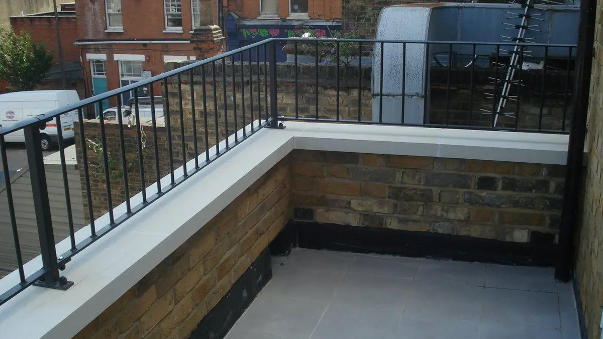 Premium roof terrace built in London by City Building and Roofing Ltd
