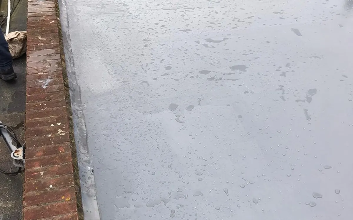 GRP fibreglass flat roof installed in London by City Building and Roofing Ltd