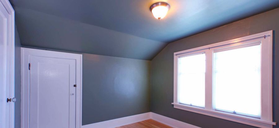 Completed interior renovation of Chelsea townhouse by City Building and Roofing Ltd